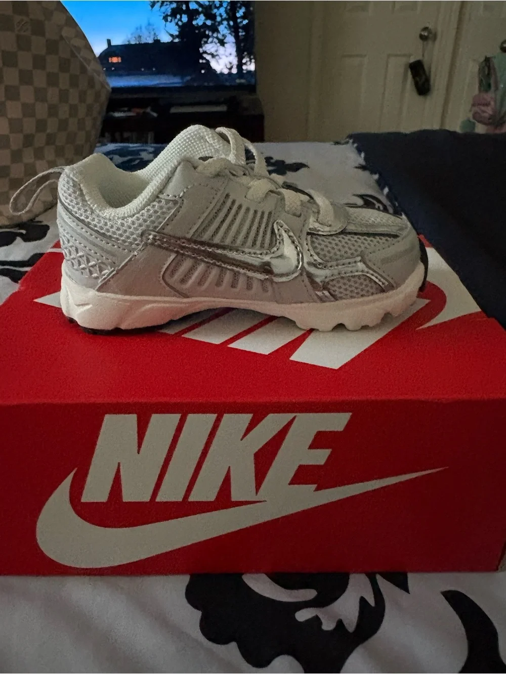 Nike Vomero 5